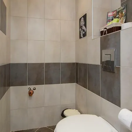 театъра Appartamento Burgas